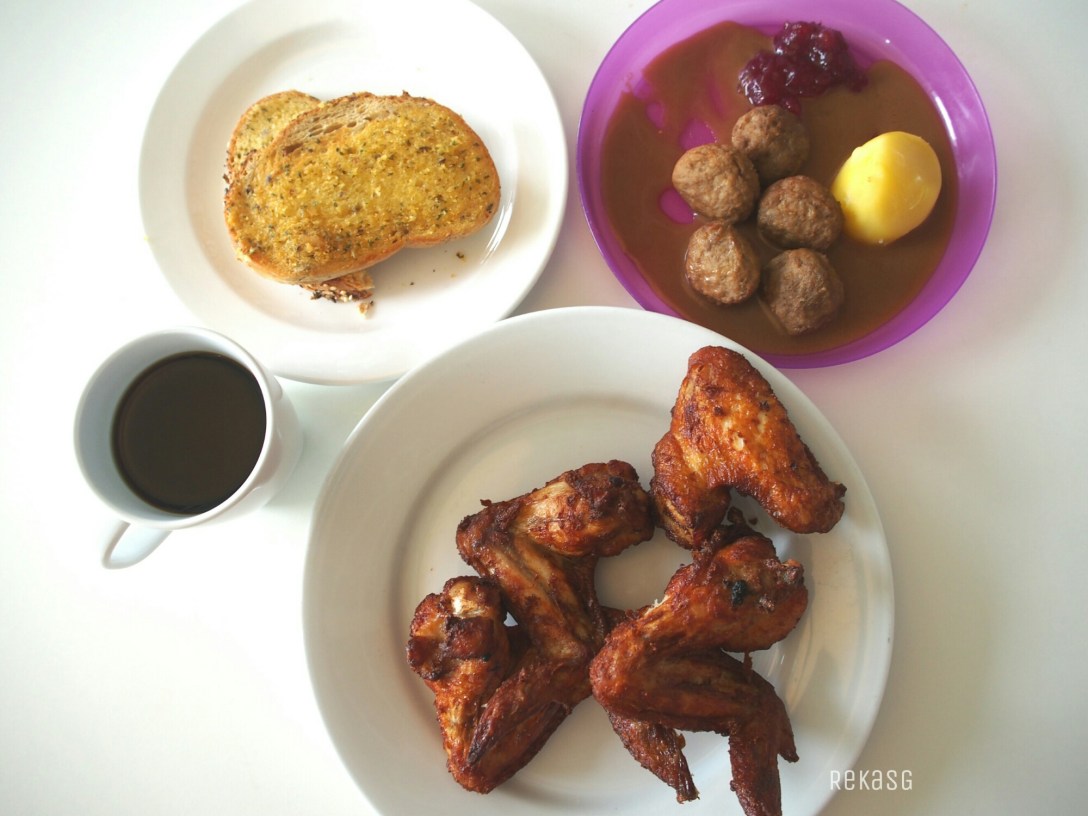 PicsArt_02-12-10.31.10.jpg image